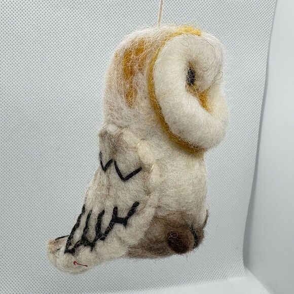 Handcrafted Felted Wool Barn Owl Bird Ornament made in Nepal, Fair Trade. - Picture 4 of 11